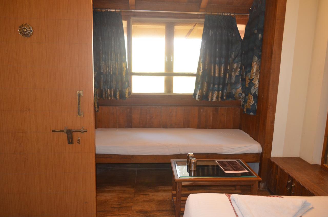 Kaular Atithis Grand Kokan Resort Ganpatipule Eksteriør billede